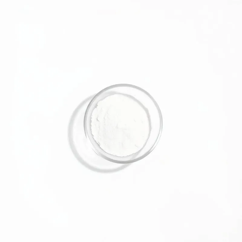 Niacinamide in a glass dish